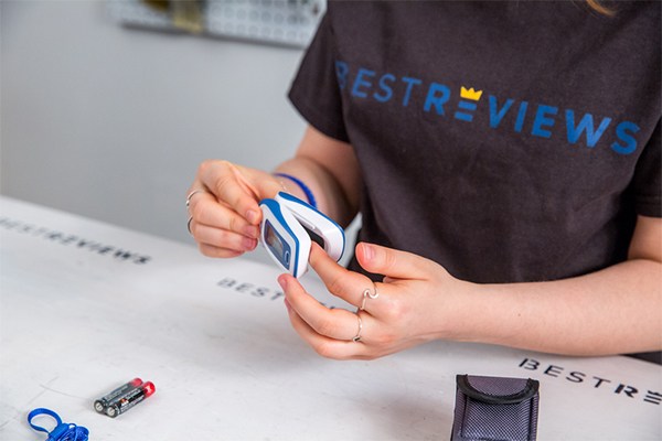 how do pulse oximeters work?