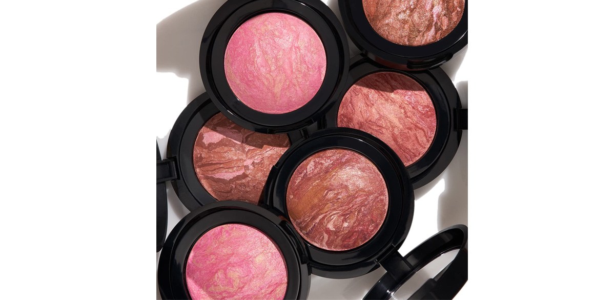 Laura Geller New York Baked Blush-n-Brighten Marbleized Blush Laura Geller New York Baked Blush-n-Brighten Marbleized Blush