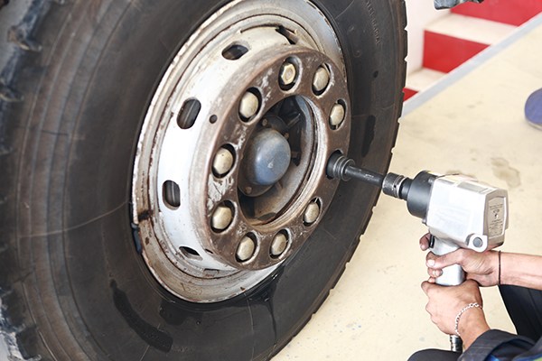 Electric Impact Wrenches