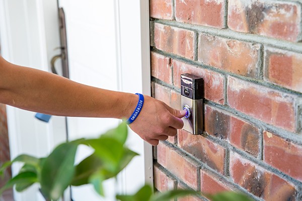 Wireless Doorbells with camera
