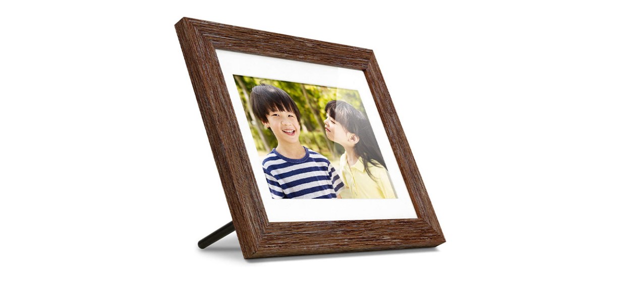 Aluratek Distressed Wood Digital Photo Frame